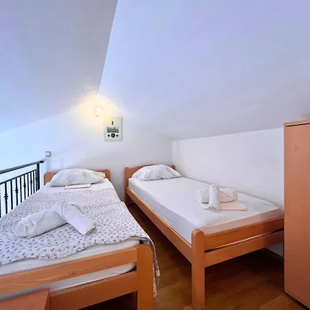 Butkovi - One Bedroom A5 Διαμέρισμα *